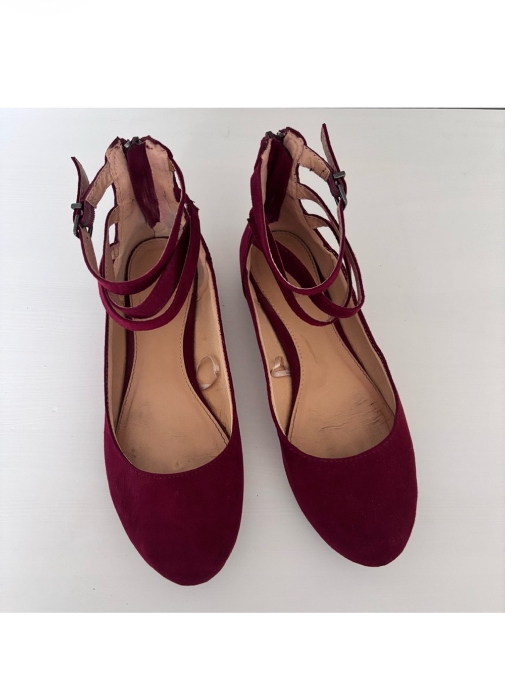 🍂EXPRESS Cranberry Ankle Strap Flats Sz 7
